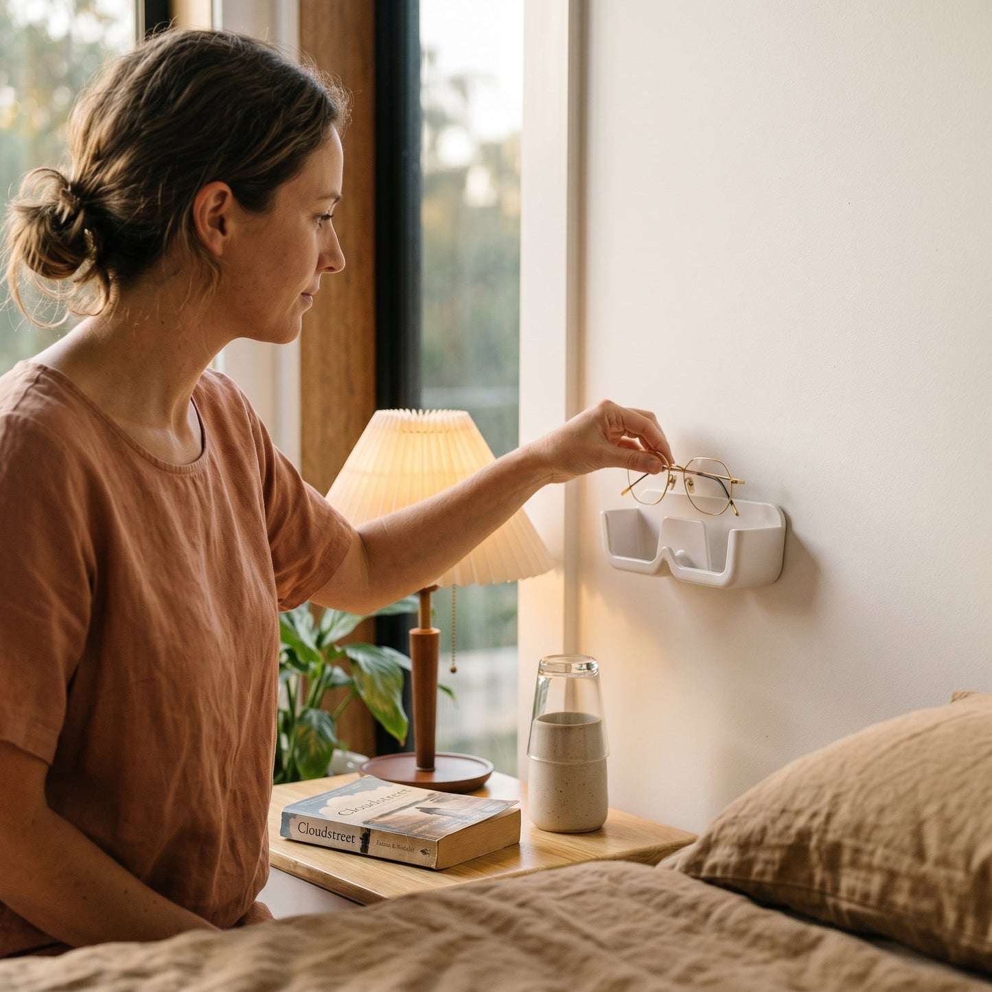 Wall Mounted Glasses Holder