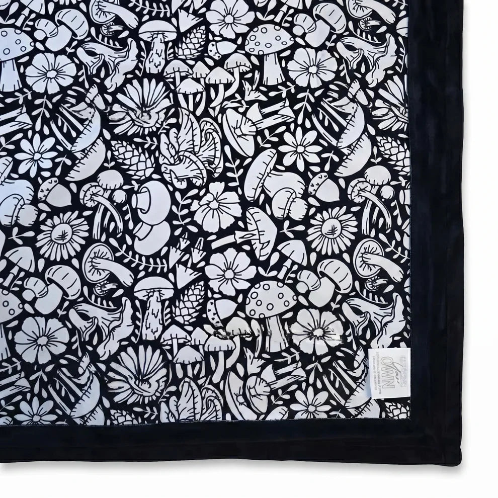 DIY Colouring Blanket with Fabric Markers